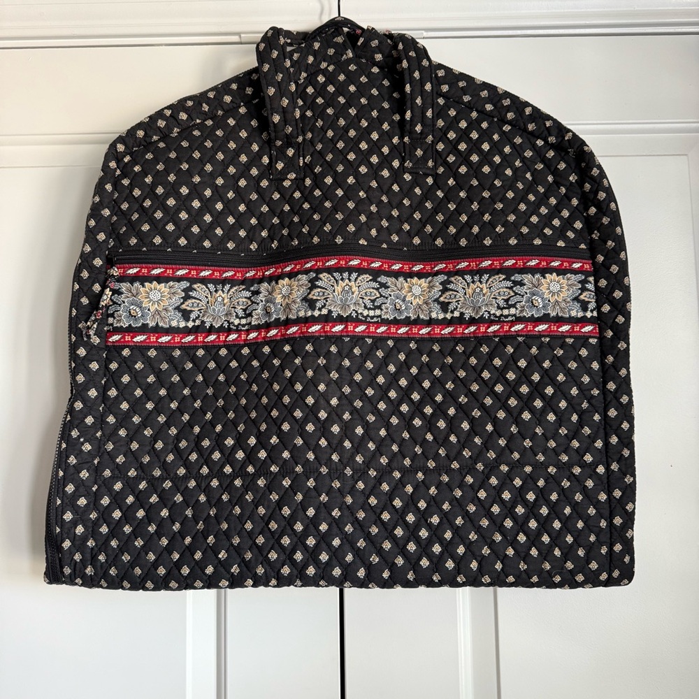 Vera Bradley Retired Classic Black Quilted Floral Pattern Garment Bag